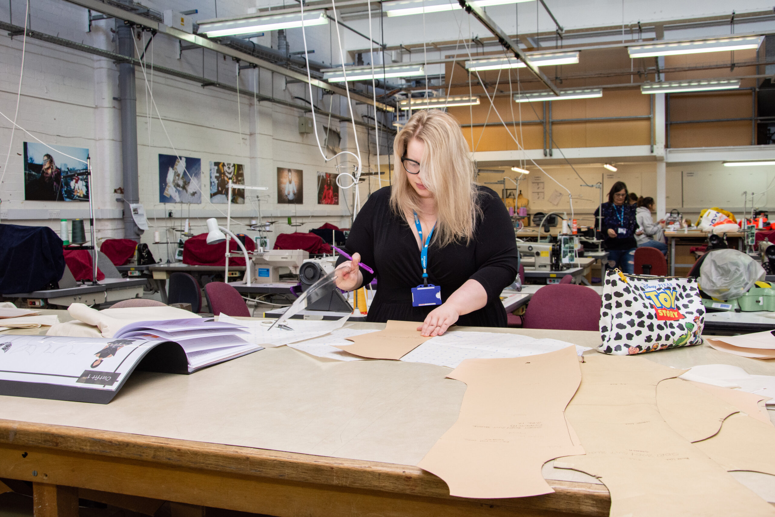 Preparing to work in Fashion : Design & Sewing Skills