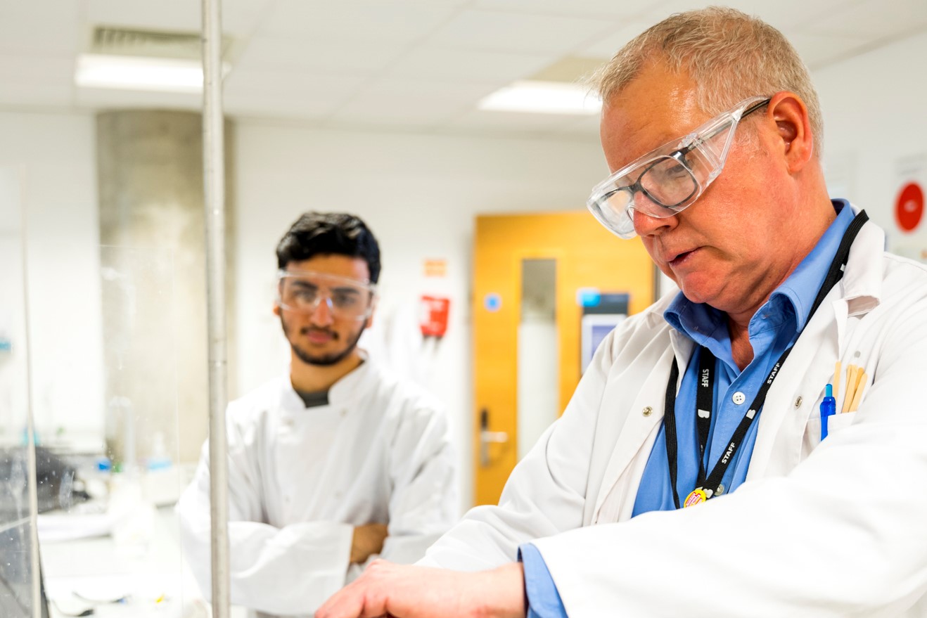 PGCE Science with Chemistry with QTS