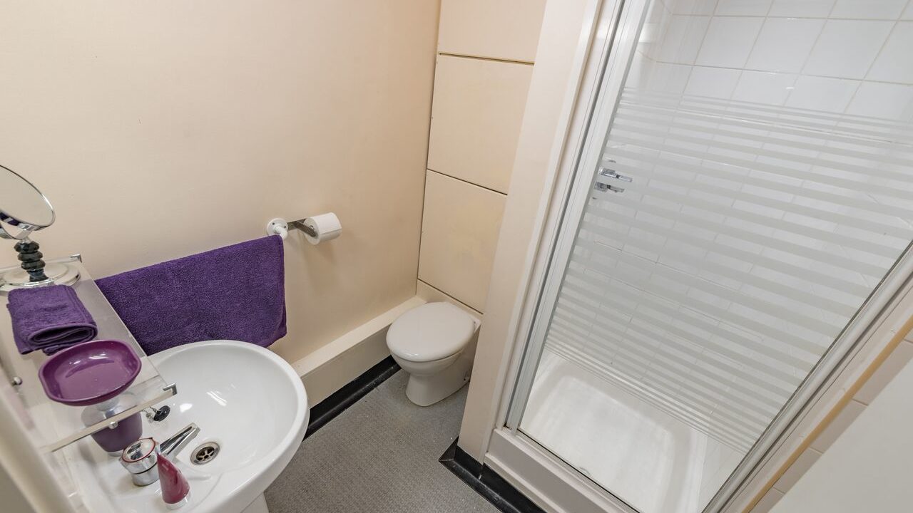 bathroom facilities in our student accommodation