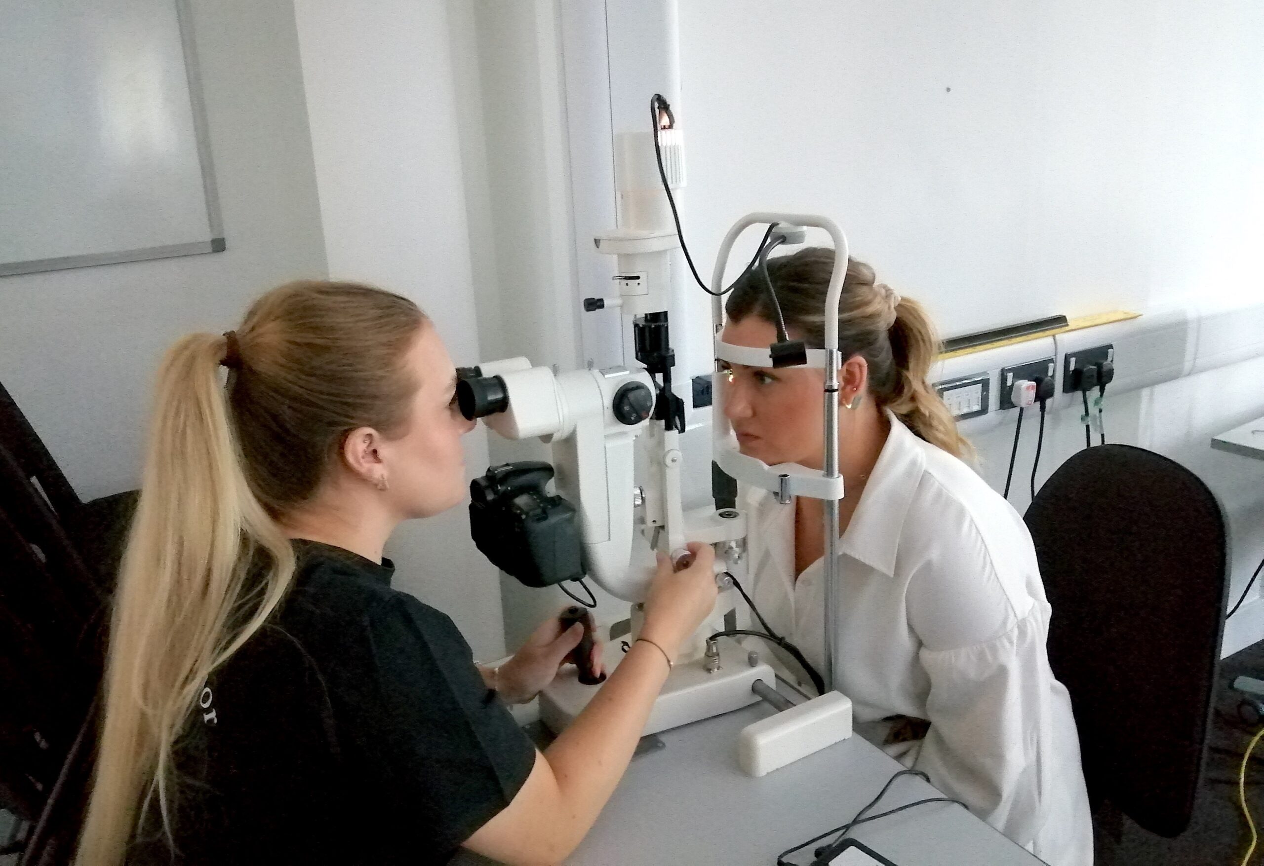 Specialist Contact Lens Workshop Inspires Next Generation of Opticians