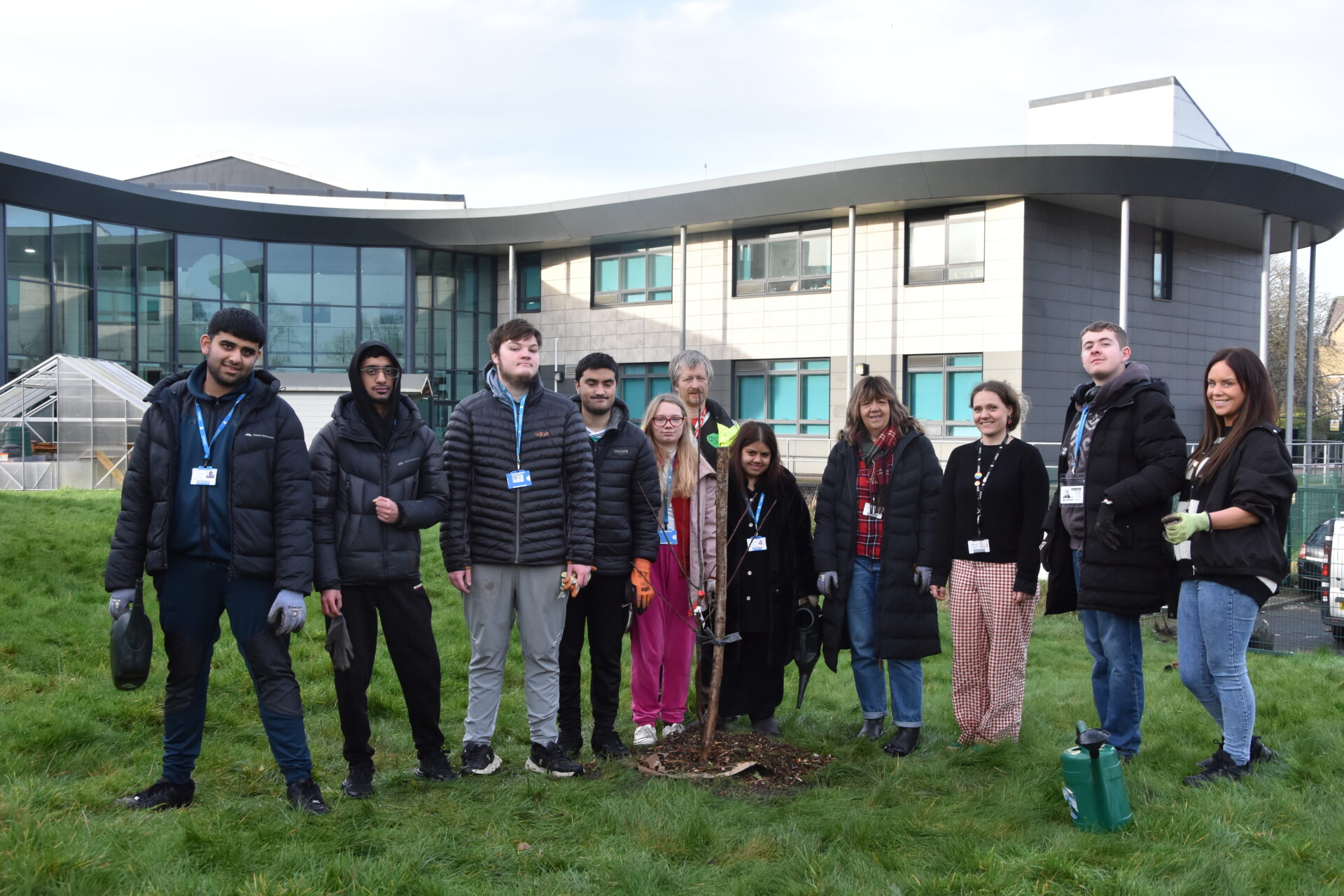 [NEW] Students Plant Fruit Trees at Trinity Green