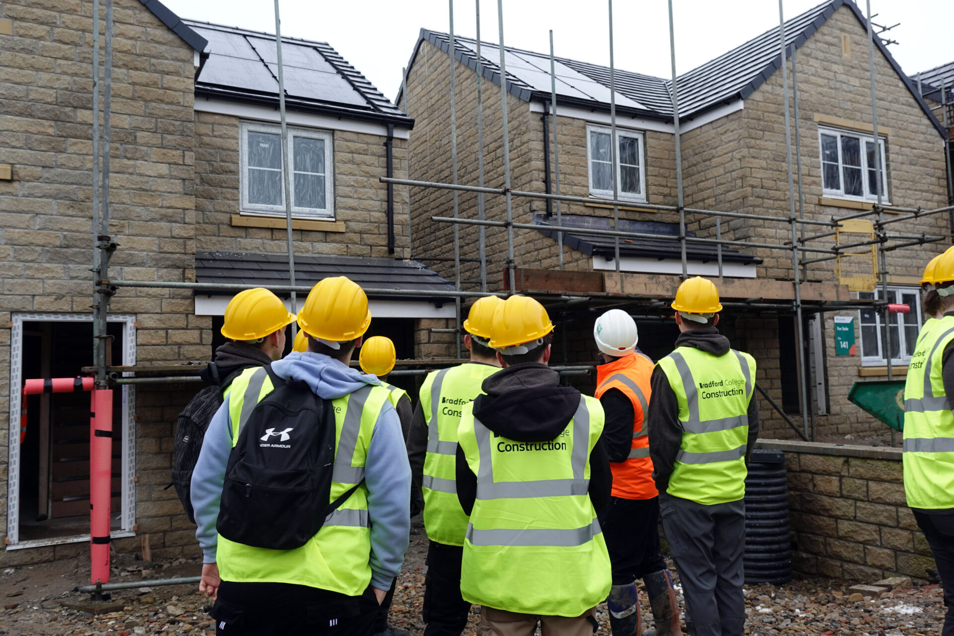 An image of joinery and brickwork students at Persimmon Homes
